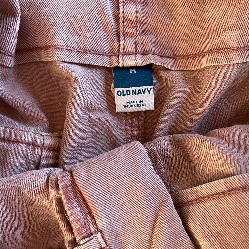 Old Navy Mauve High-Waist Paperbag Shorts - Picture 2 of 5